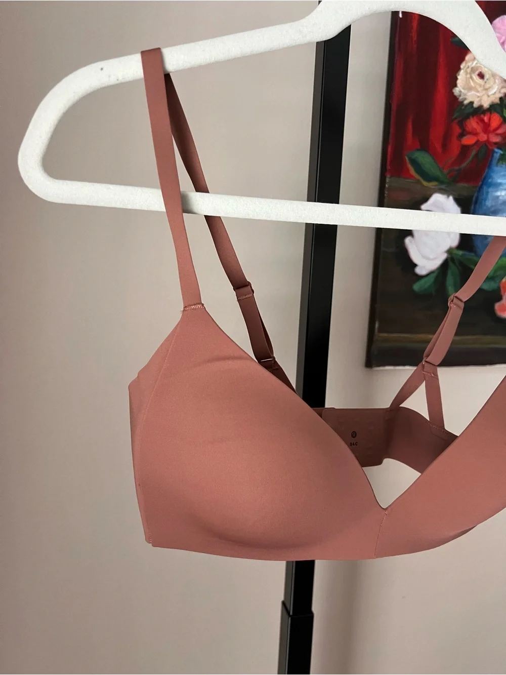 Lululemon Seamless Molded T-Shirt Bra in Dusty Rose